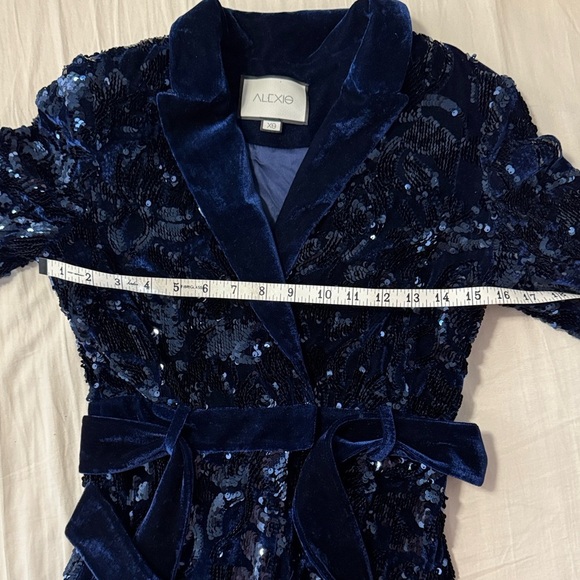 NEW Alexis Pamina Sequin Velvet Romper Midnight Blue XS New Years Going Out Glam - Picture 15 of 16